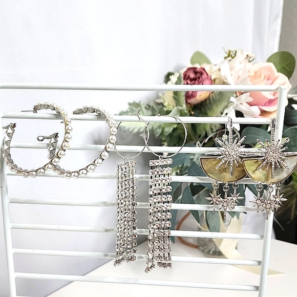 🔥Elegant Earrings Set Of 3 - Picture 1 of 5